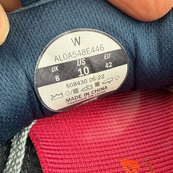 Altra Blue Athletic Shoes - Picture 6 of 12